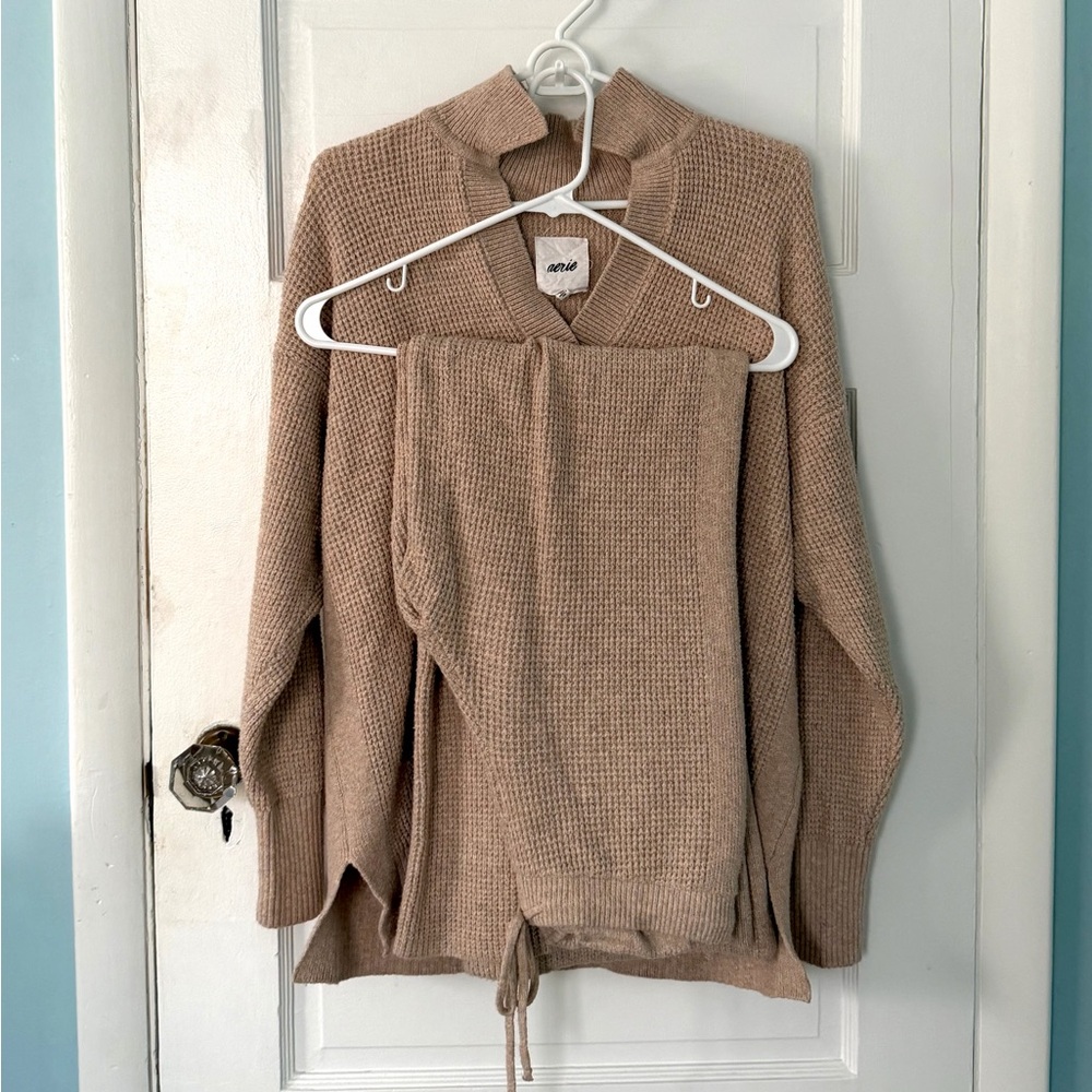 Aerie sweater set in Warm Beige